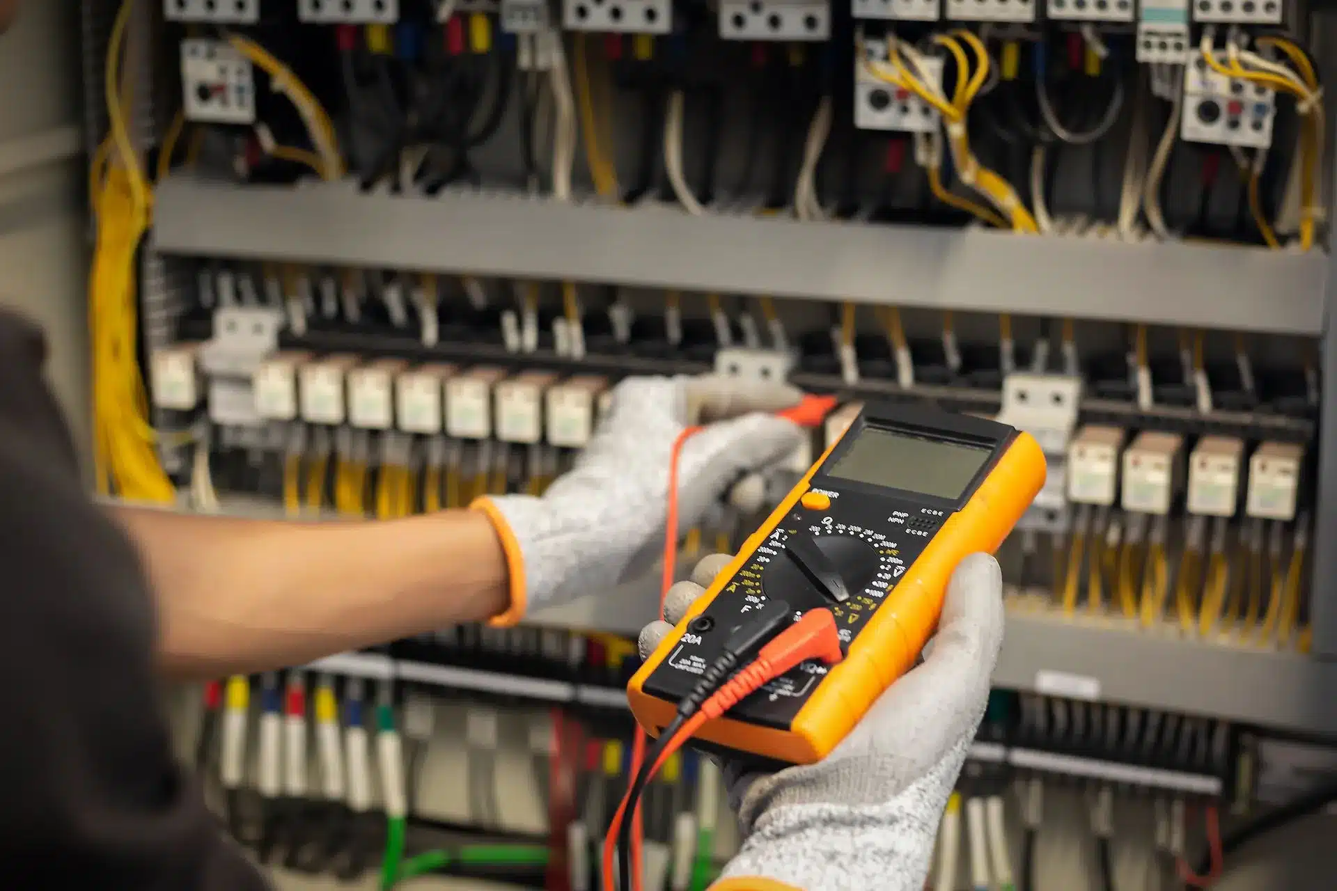 electrical contractors in Slaton